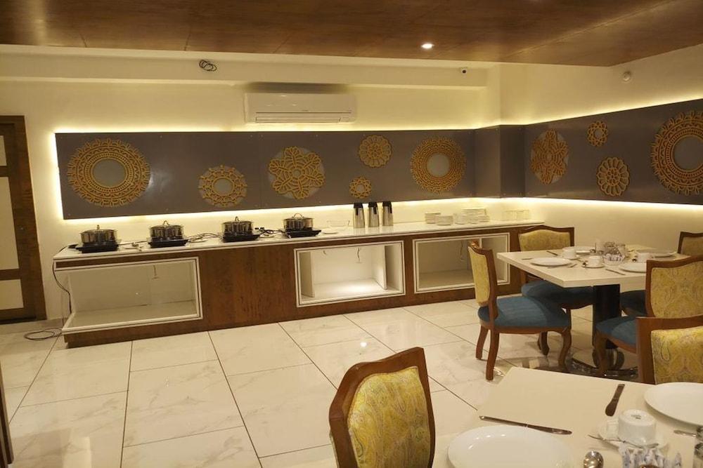 Hotel Narayanam Kota  Exteriér fotografie